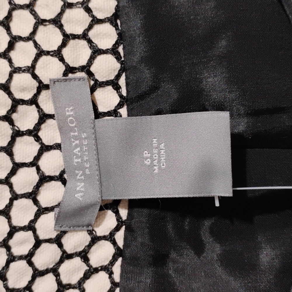SALE! NWT Ann Taylor Classy Jacket & Skirt Set Sz.6P - Picture 4 of 12